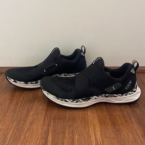 TIEM Black Spin Shoes (Women’s 8)